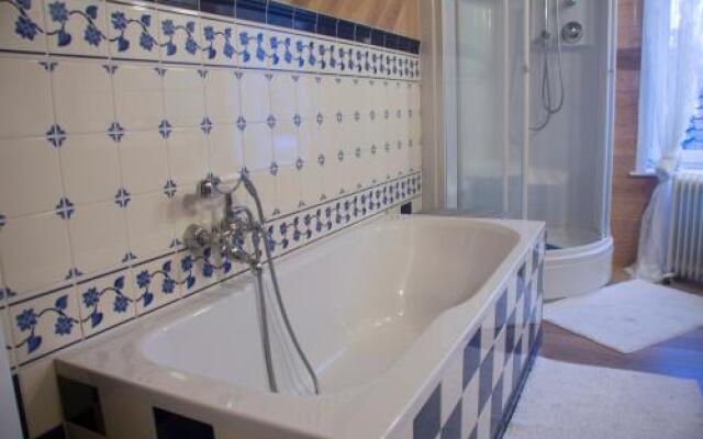 B&B Fotoon