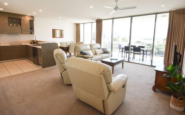 The Dunes Cotton Tree