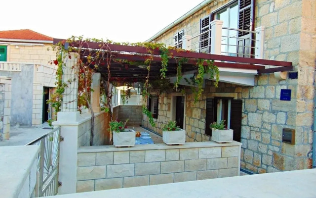 Zoran - 30 m From Beach - A1