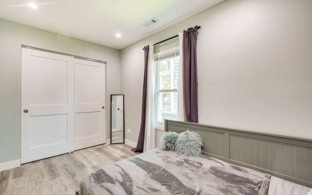 Des Plaines Vacation Rental w/ Spacious Backyard!