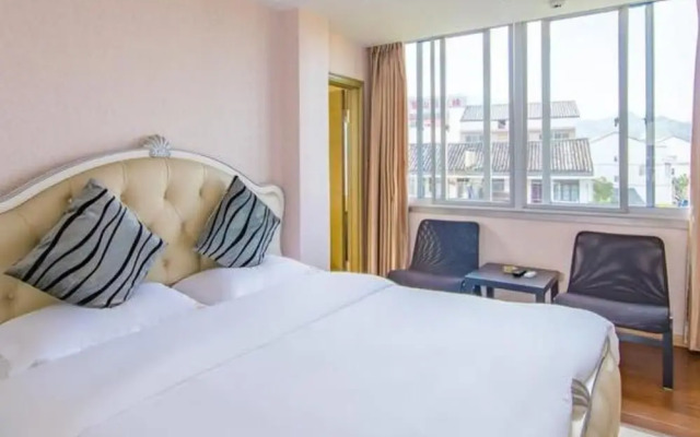 Floral Hotel Your House Yongjia