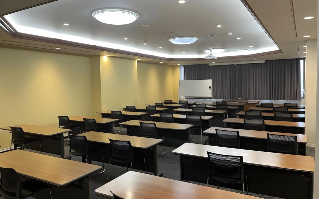 Tosei Hotel & Seminar Makuhari