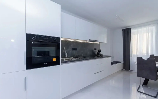 Premium City Center Apartment Tartini 1
