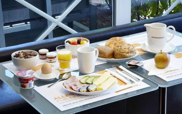 B&B Hotel Düsseldorf City-Süd