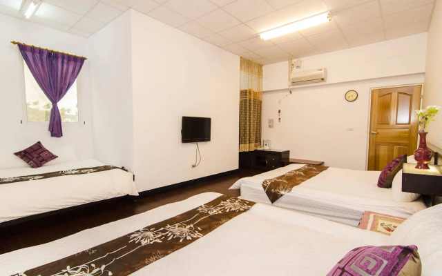 Phoenix Walkway Homestay