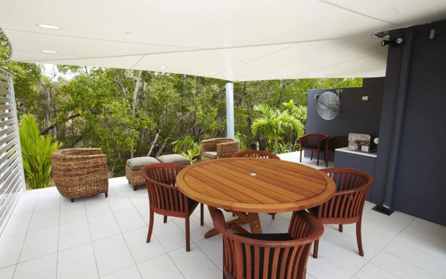 Essence Beachfront Retreat