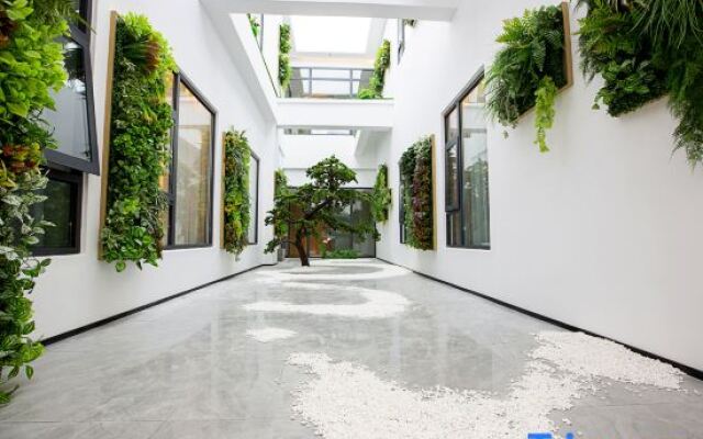 Kunlun Leju Select Hotel