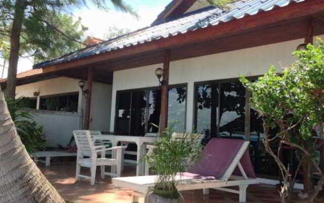Aree Beach Resort