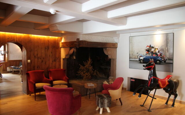 Le Val Joli - Hotel Restaurant