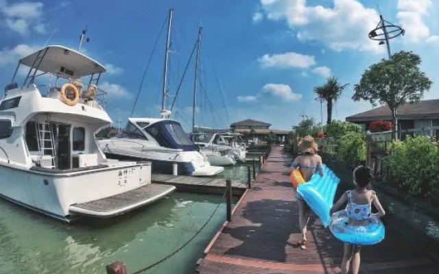 Rhine Dream Yacht Club