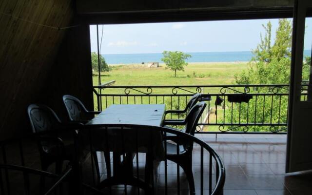 Guesthouse On Firosmani 11