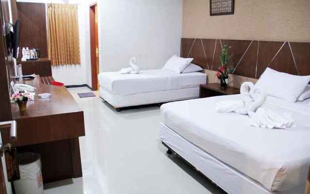 Hotel Wisata Baru