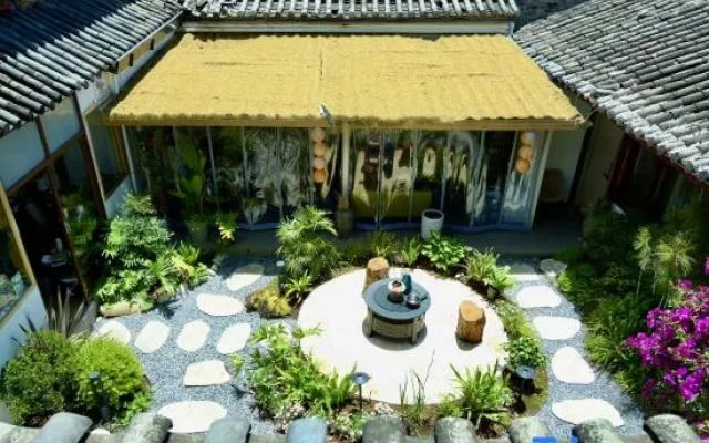 Xunmiju Inn – Outside – Lijiang
