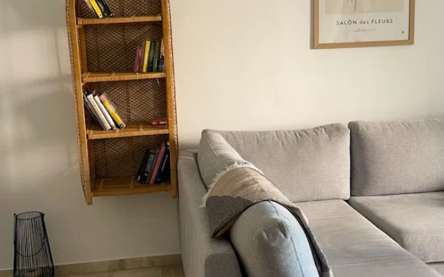 Thelesi Apartments