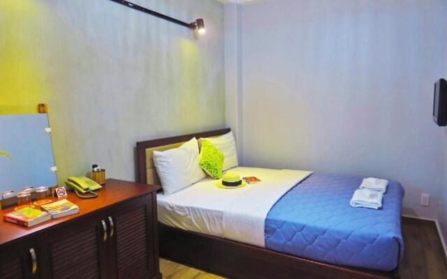 Giang Son Hotel 1
