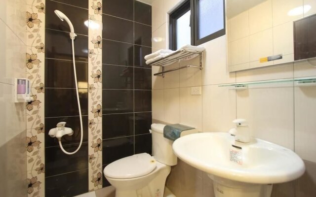 Artdeco Guest House