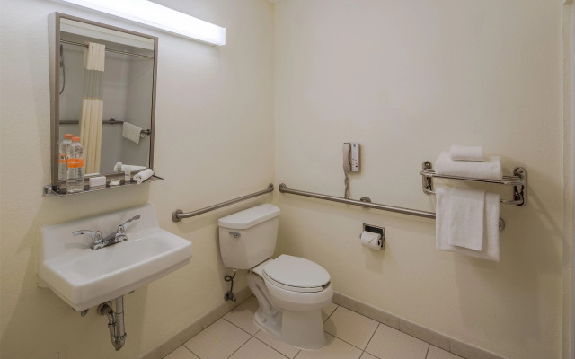 Microtel Inn & Suites by Wyndham Culiacan