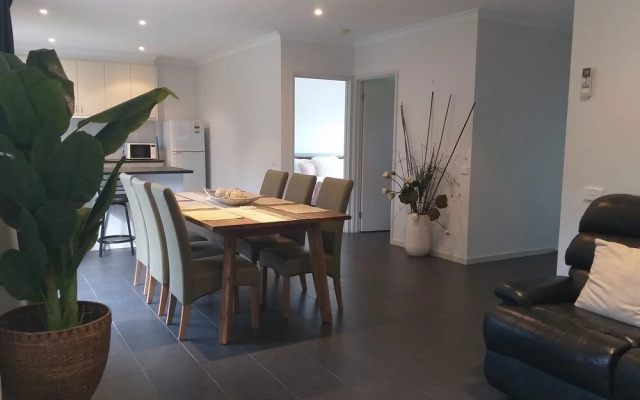 Island Cove Villas
