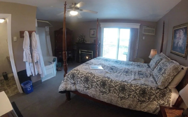 Waterview On The Bay