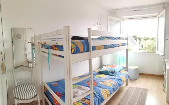 Grand appartement traversant 3 ch hyper-centre+Parking privé.