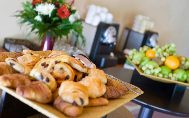 Hotel Novotel Aix en Provence Pont de l'Arc Fenouillères