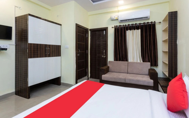 OYO Flagship 33019 Sartaaj