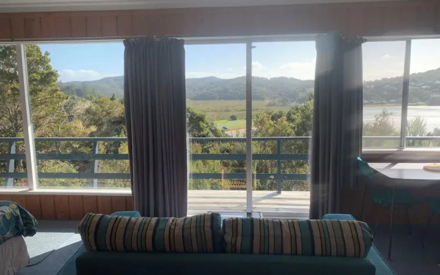 The Retreat Bay of Islands