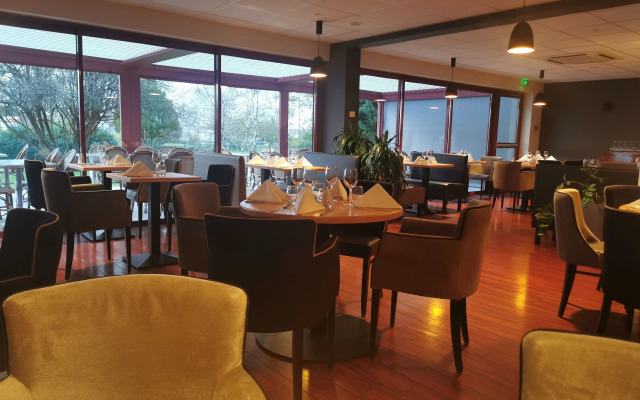 Ambotel La Tourmaline