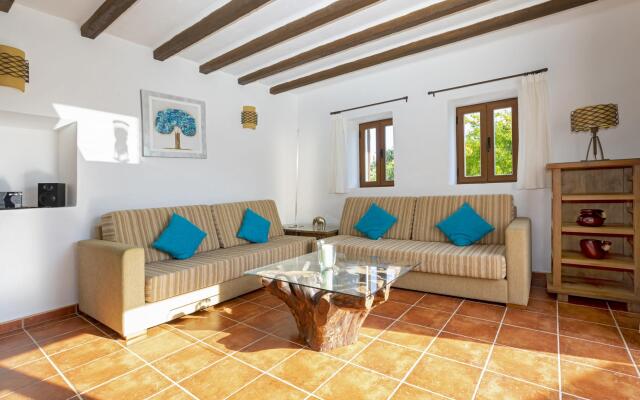 Villa in Ibiza Town, sleeps 12/14 - Can Monte