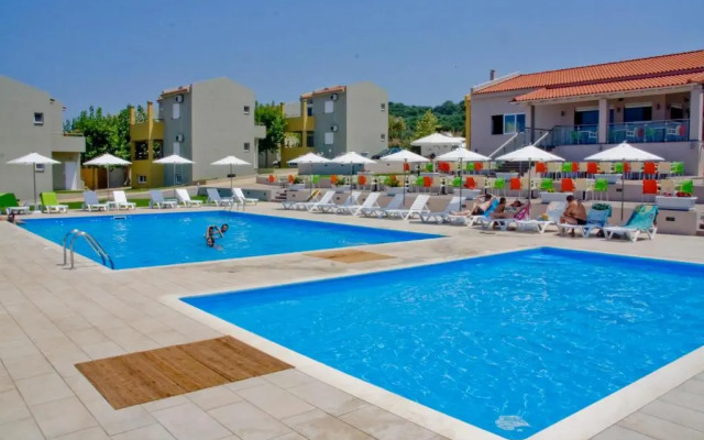 Fournia Village