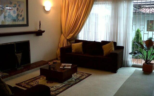 Balmoral Casa & Boutique