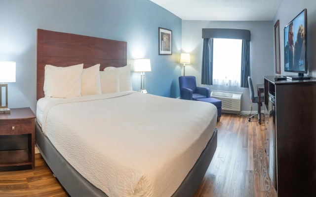 Baymont by Wyndham Delaware