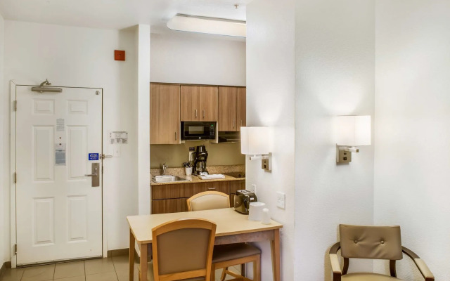 Suburban Studios Fishers Indianapolis