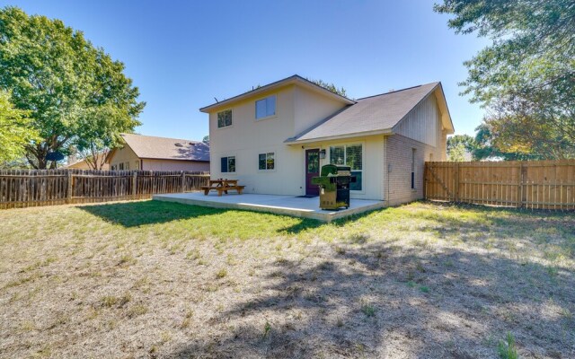 Pet-friendly San Antonio Retreat w/ Private Yard!