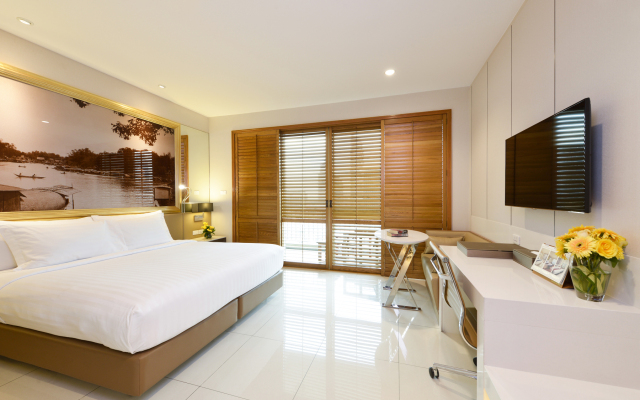 Grande Centre Point Ploenchit Hotel