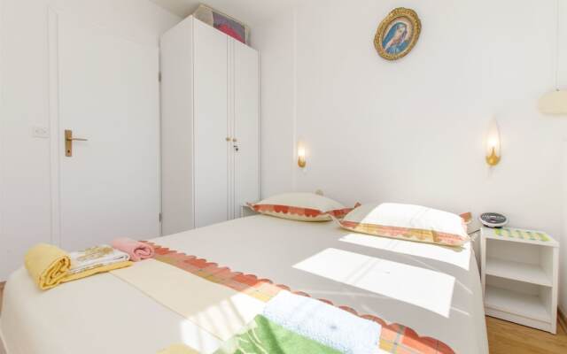 Apartments Roza