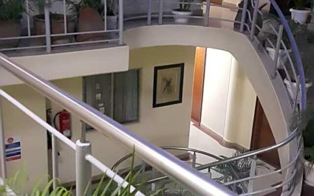 Diamond Hotel