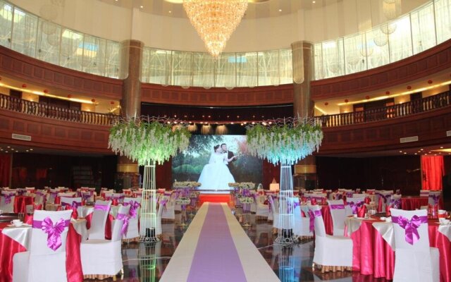 Qinghua Business Hotel