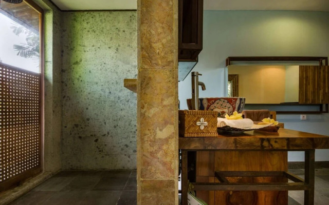 Traditionally Furnished Villa In Bali