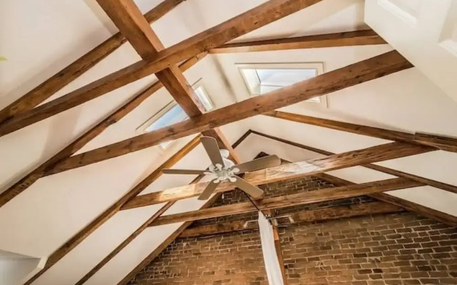 Montreal Artist Loft - Champs