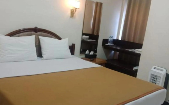 Hotel Monika by ZUZU