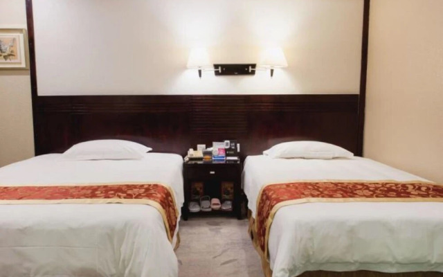 Mizparton Hotel