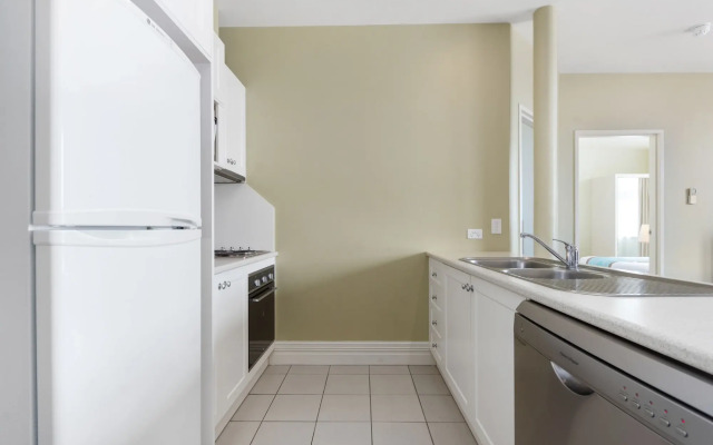 Launceston Central Apartment Hotel