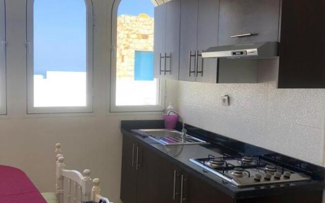 Lilia al jabal app. 16-8