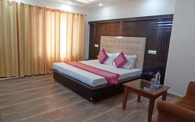 XooStays Amayra Inn Bhagsunag