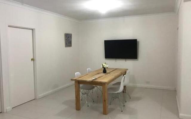 Adelaide Holiday Apartment