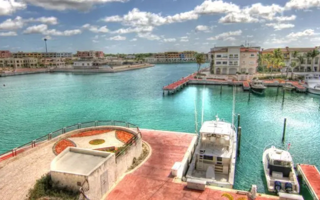 Aquamarina Sma Cap Cana