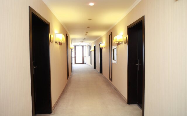 Отель Mercure Sofia City