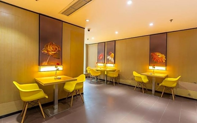 阳光青年旅舍(重庆解放碑店)
