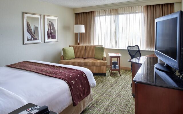 Detroit Marriott Livonia